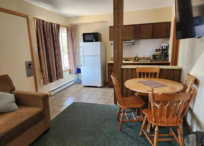 Hotel with view: Motel Tyrol