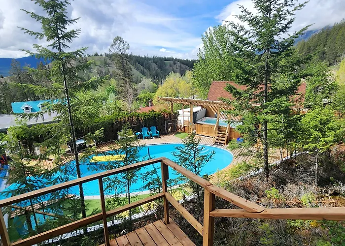 Hotel with view: Motel Tyrol